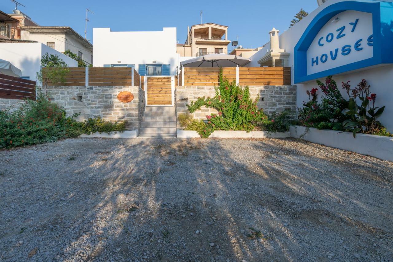 Tanyas Cozy House Villa Kamilari Luaran gambar