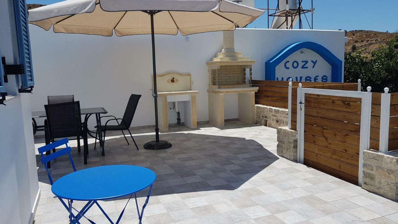 Tanyas Cozy House Villa Kamilari Luaran gambar